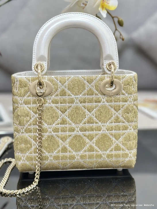 Tony Luxuries LADY DI0R-20CM 0724